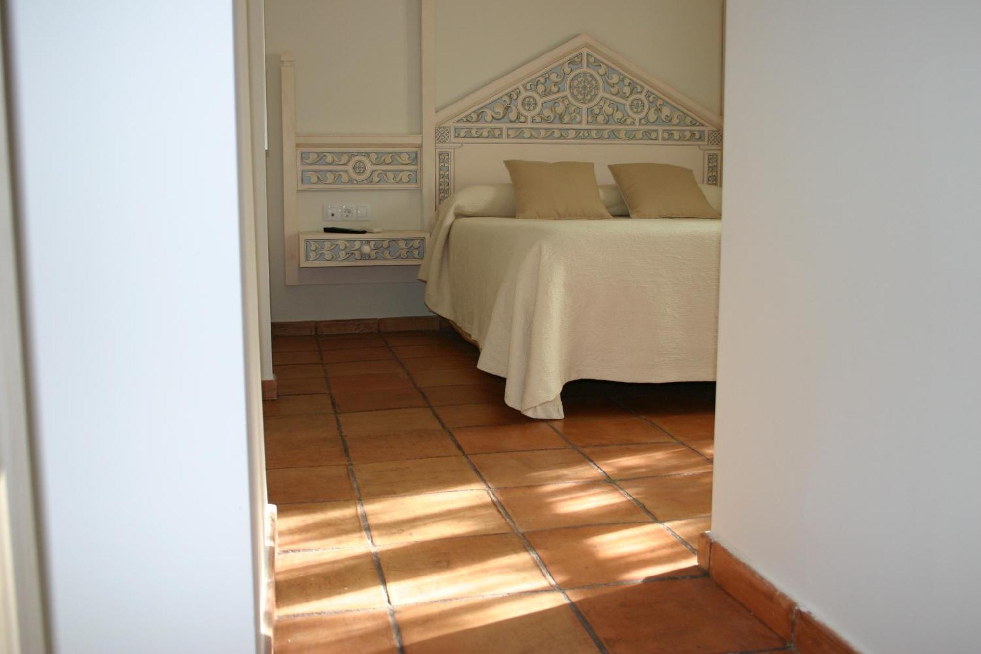 Hostal Santa Maria De Ubeda Екстериор снимка