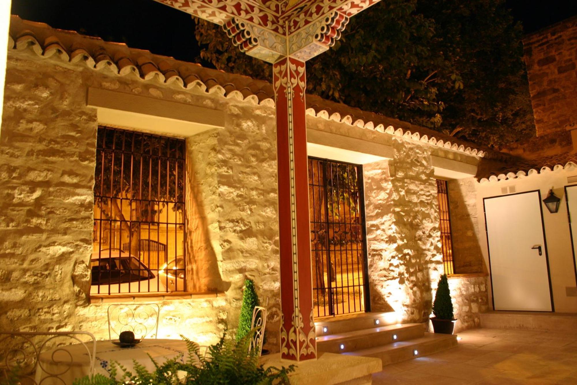 Hostal Santa Maria De Ubeda Екстериор снимка